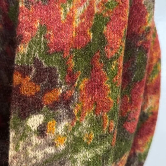 Anthropologie Floral Multicolor infinity Scarf - Picture 3 of 4